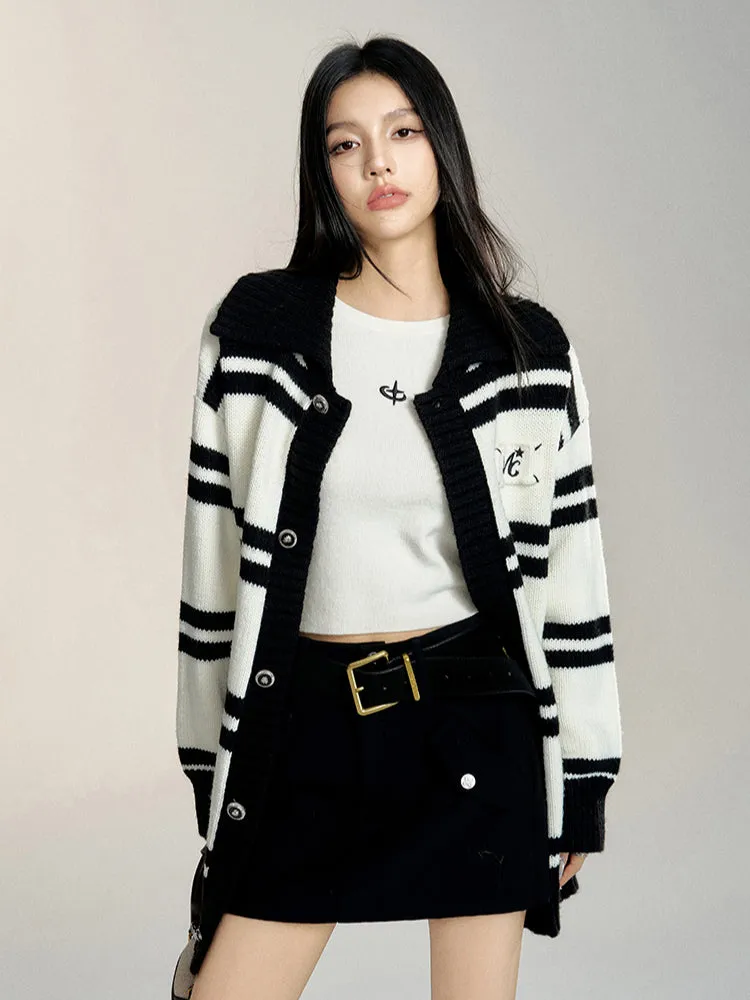 Black & Off-white Color-blocking Base Layer T-shirt