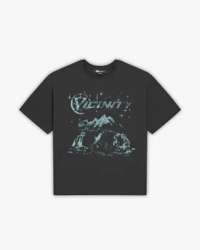 CAMPFIRE TEE DARK GREY
