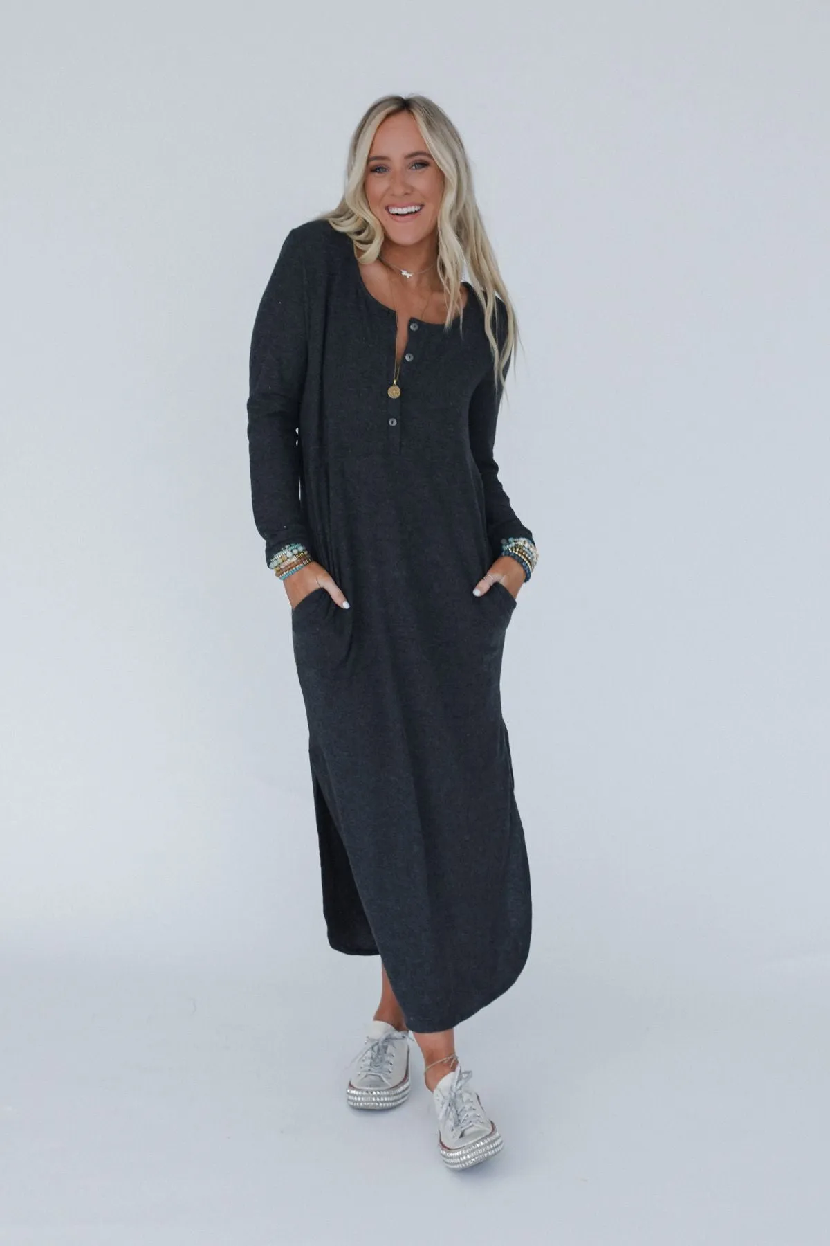 The Nest Simply Comfort Dress - Charcoal